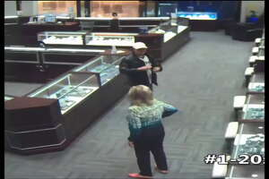 Alleged Houston jewelry store robber almost falls off chair, then steals $5,100 watch