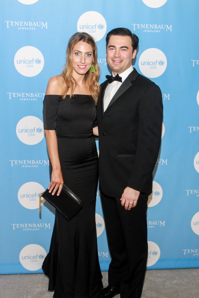 No Hollywood stars, no problem. Jim McIngvale steals the show at UNICEF gala