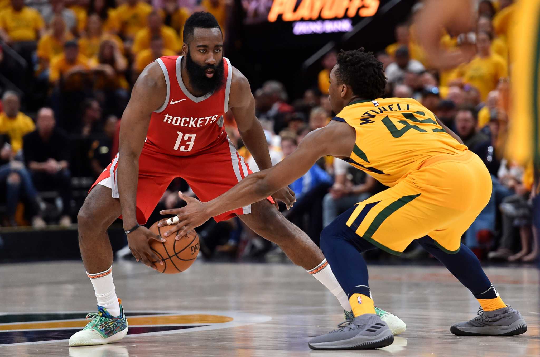 This Donovan Mitchell dunk melted every face in Houston