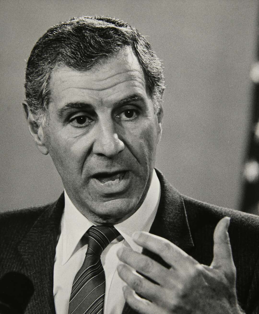 Deukmejian, governor who steered California to the right, dies at 89