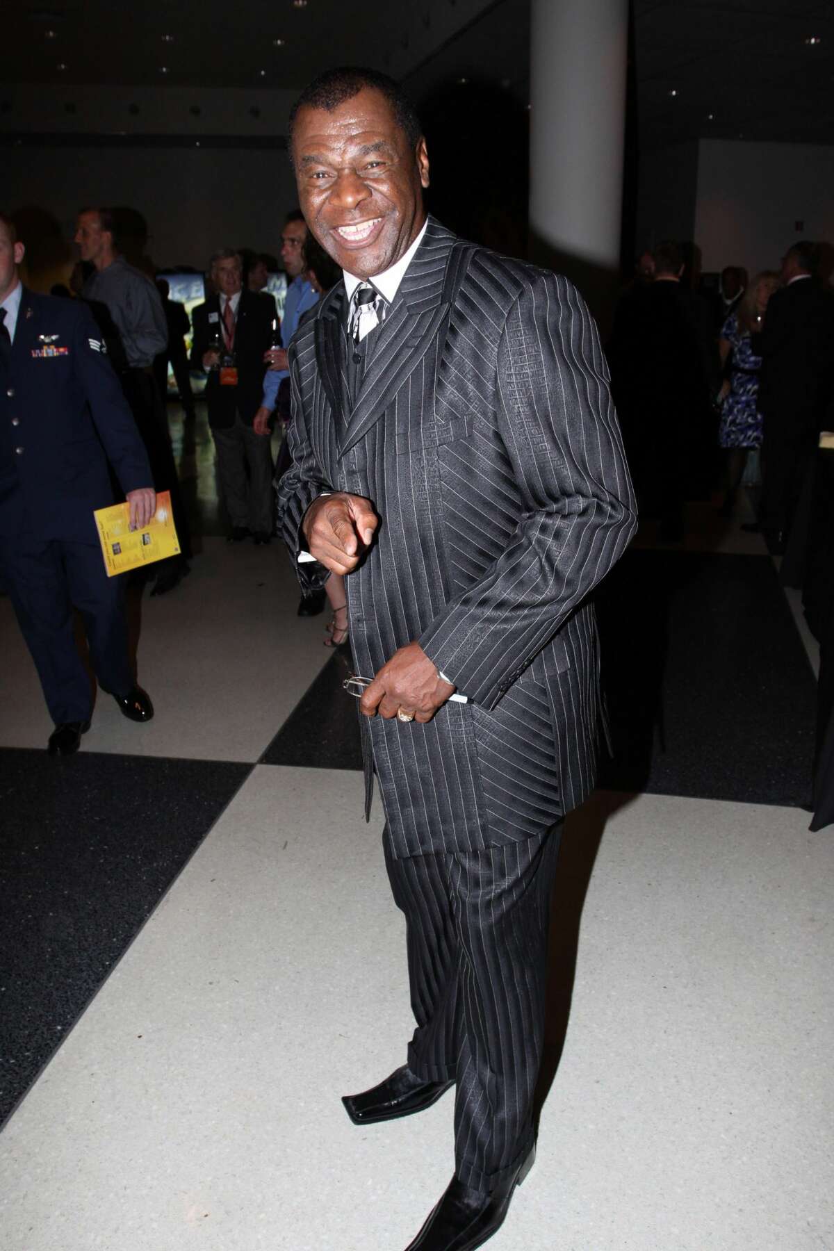 Celebrate 70 years of Calvin Murphy, the best-dressed man at any