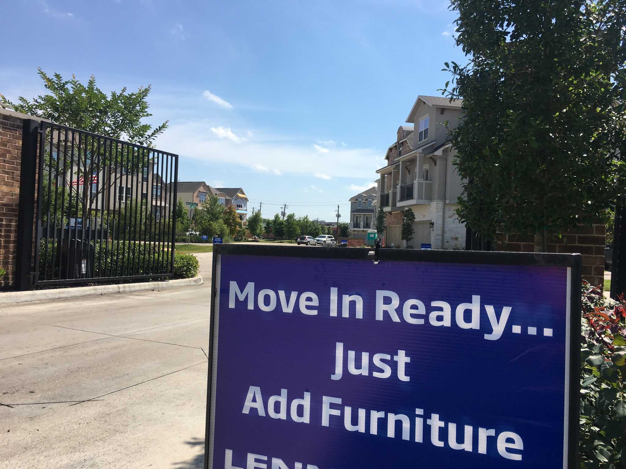 Houstonarea homes hit record for median price