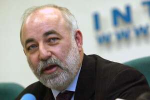 Carlina White's birth mother fears she won't get close to abducted