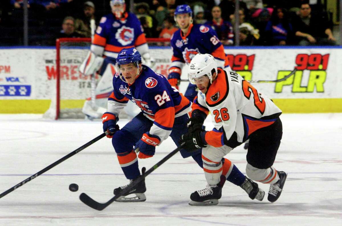 Travis St. Denis, left, the Quinnipiac product, signed a two-year deal with Bridgeport’s parent club, the New York Islanders, this week.