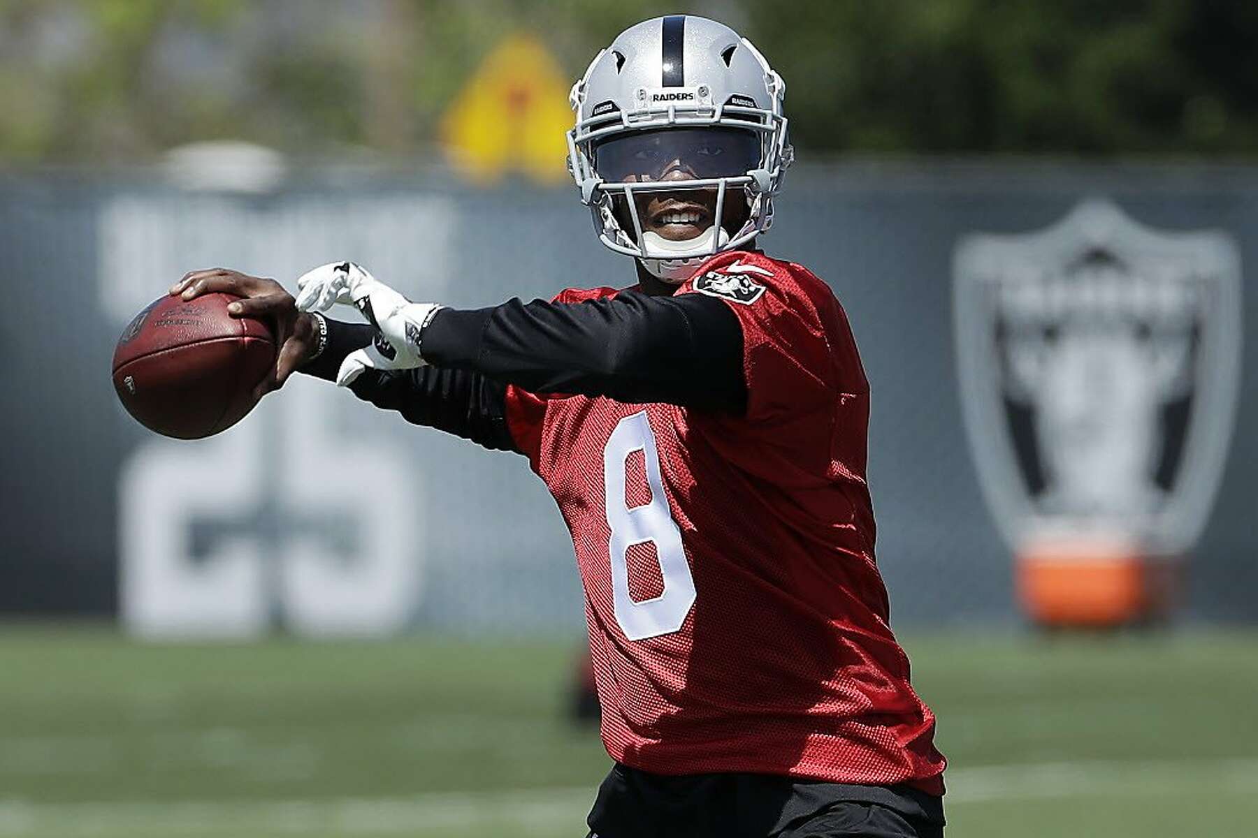 Jersey NFL Oakland Raiders Derek Carr, niños