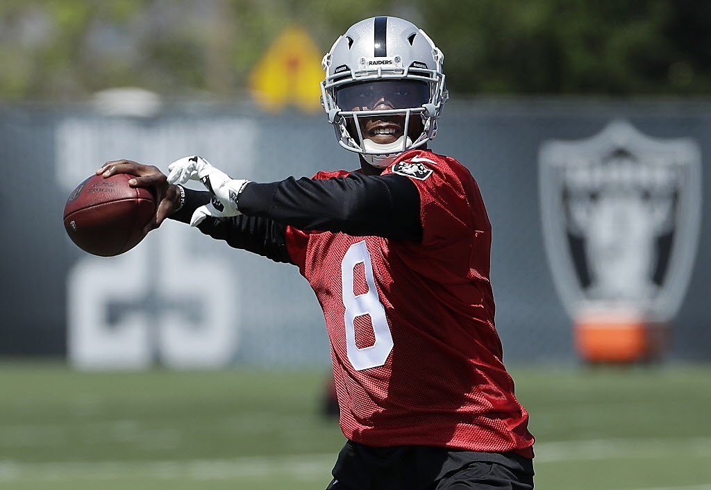 Raiders release quarterback Josh Johnson