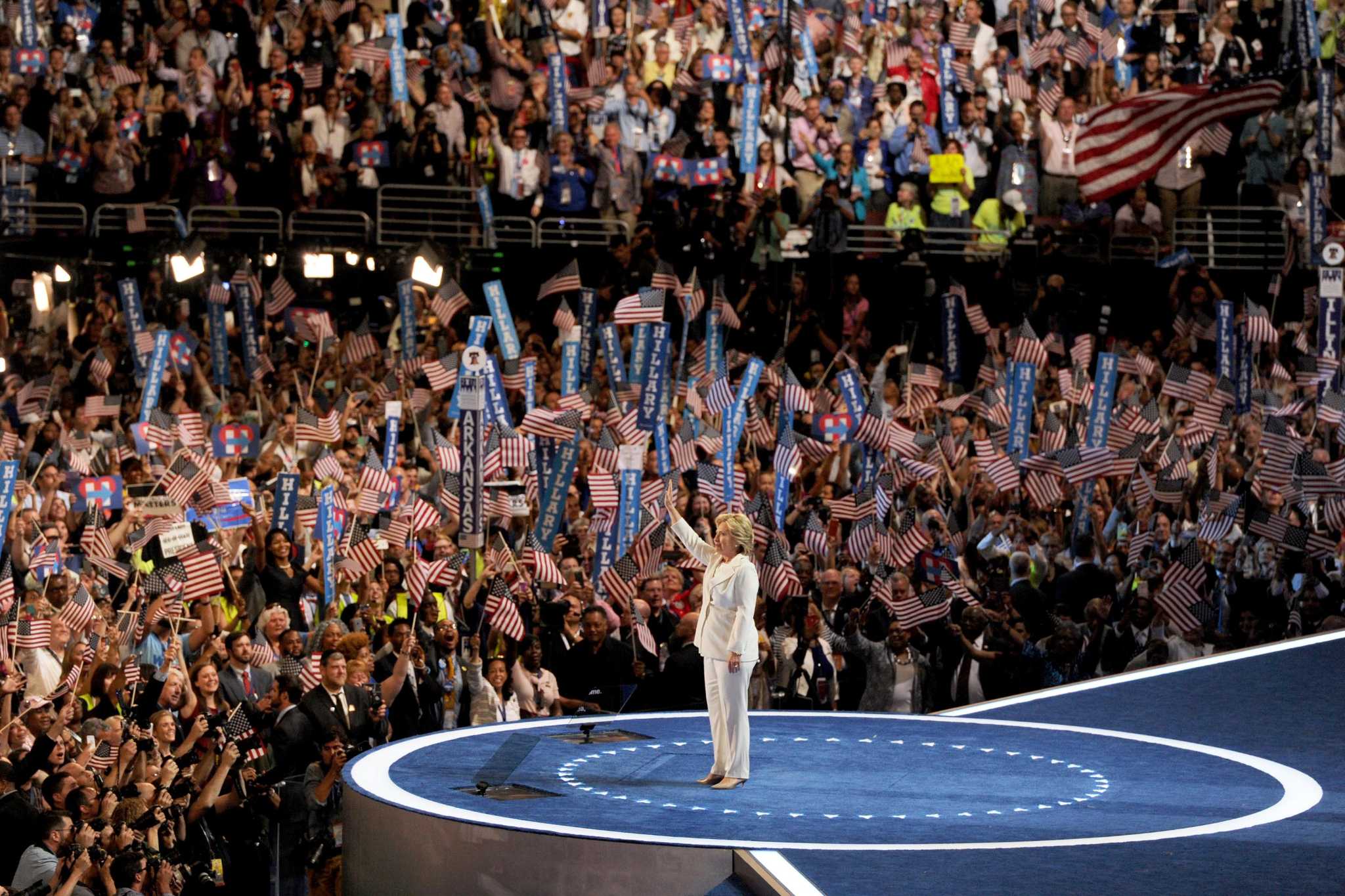 Ex convention. Democratic national convention 2020 schedule. Cannes lions в россии skillbox. Конференция в ресторане. Jw конгресс свидетелей иеговы.