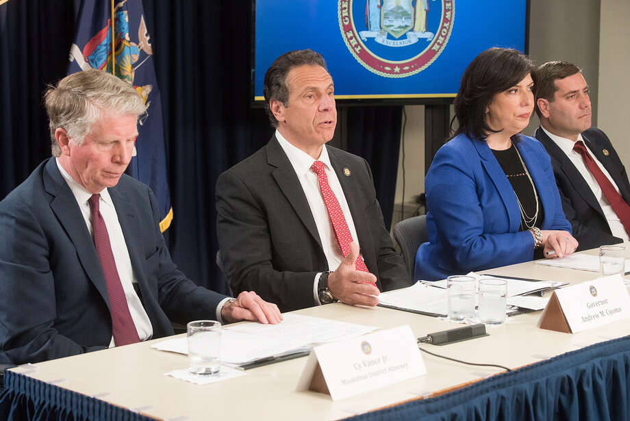 Governor Andrew M. Cuomo makes an announcement with Nassau County DA Madeline Singas, Suffolk County DA Tim Sini and Manhattan DA Cy Vance Jr. (Gov. Andrew Cuomo's Flickr)