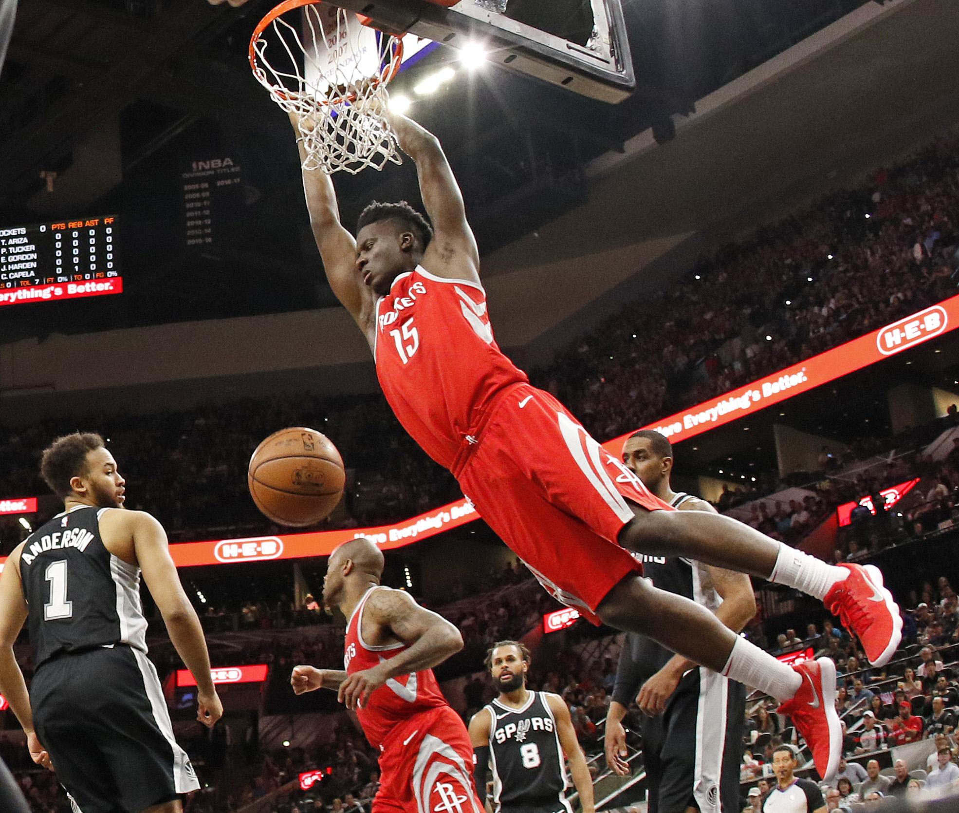 Clint Capela update: Rockets center expected to play Tuesday vs