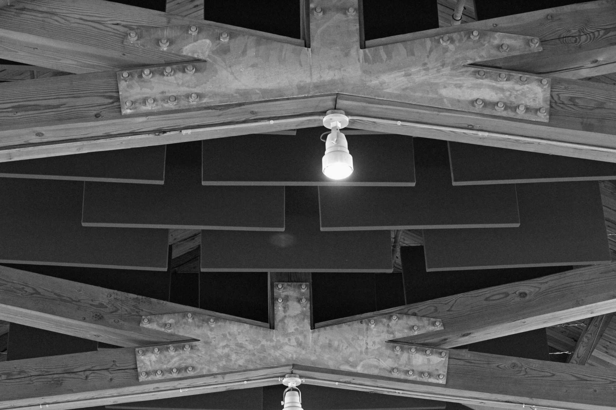 views-i-m-the-man-with-the-lightbulb-head