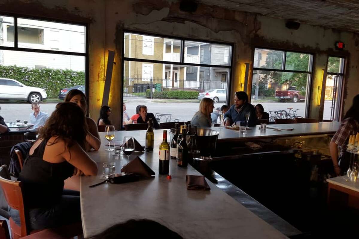 Houston's best Midtown bars, according to Yelp