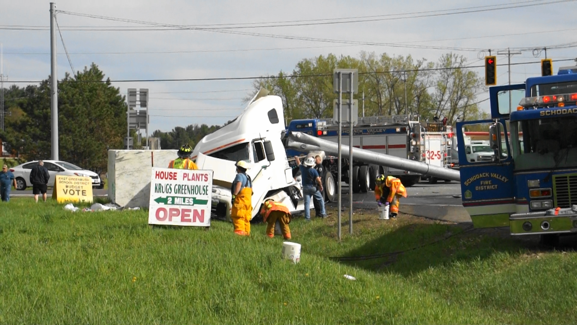 Schodack crash seriously injures 3