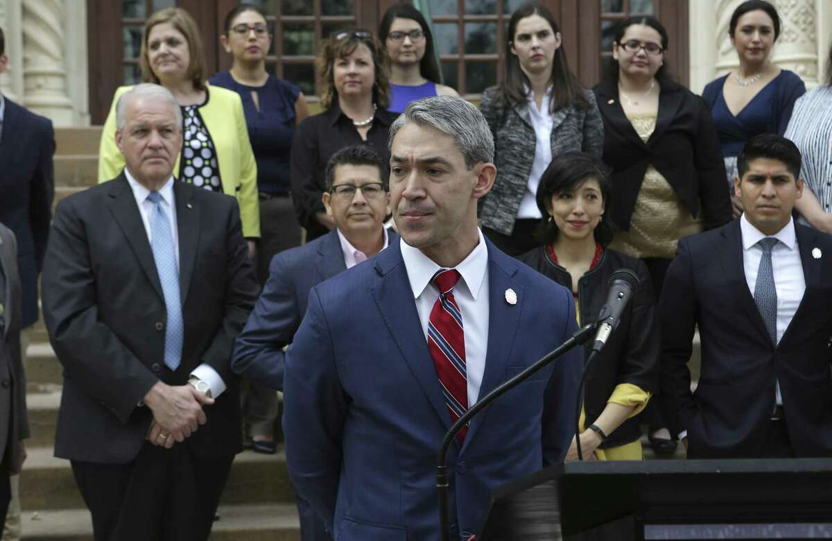 San Antonio Mayor Ron Nirenberg delivers a stern warning on Feb. 28, 2018, on the steps of City Hall about the possible harm that would result from the three amendments to the city charter sought by members of the San Antonio Professional Firefighters Association.
