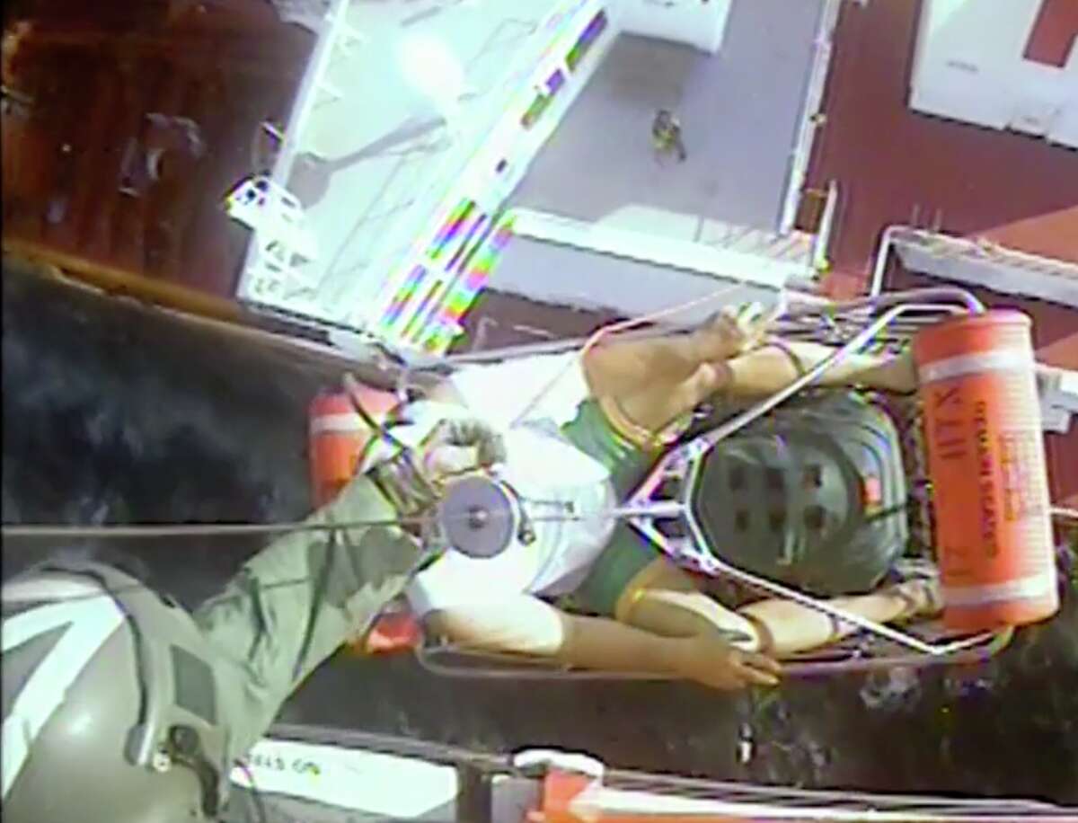 Dramatic video shows Coast Guard rescuing injured crew member in Gulf
