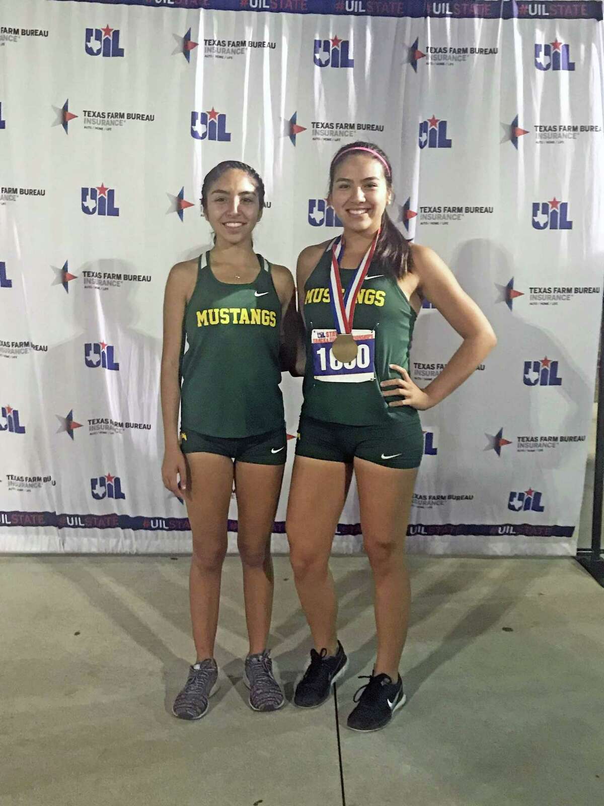 Nixon’s Alexa Rodriguez broke her city record and the 11-minute barrier with a 10:59.30 Friday in the 3,200-meter run while her teammate Veronica Garcia took third place in the discus at the state meet.