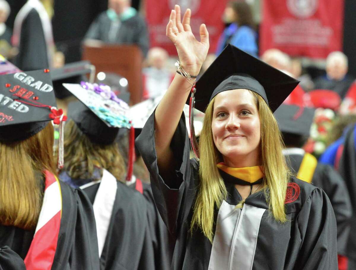 Sacred Heart Graduates Celebrate Commencement Sacred Heart Graduates Celebrate Commencement