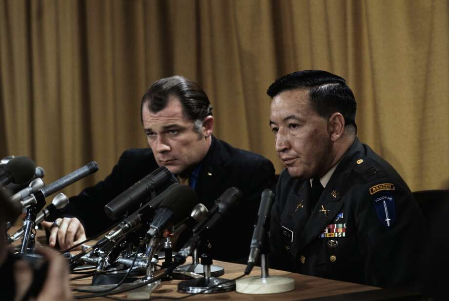 FILE — Capt. Ernest L. Medina (right), commander of the infantry company involved in the My Lai massacre, and his attorney F. Lee Bailey hold a press conference at the Pentagon. Photo: Bettmann/Bettmann Archive