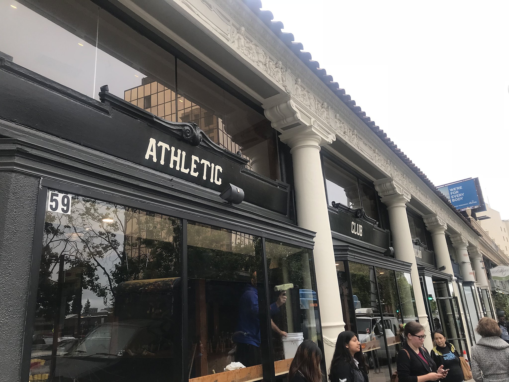 The Athletic Club Oakland brings a new sports bar to Uptown Oakland
