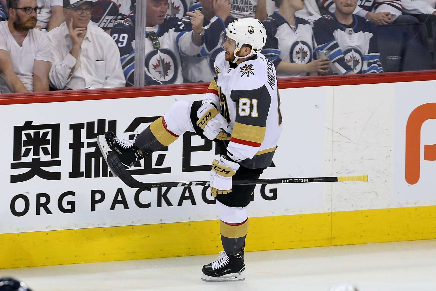 Marchessault scores twice, lifts Golden Knights over Jets