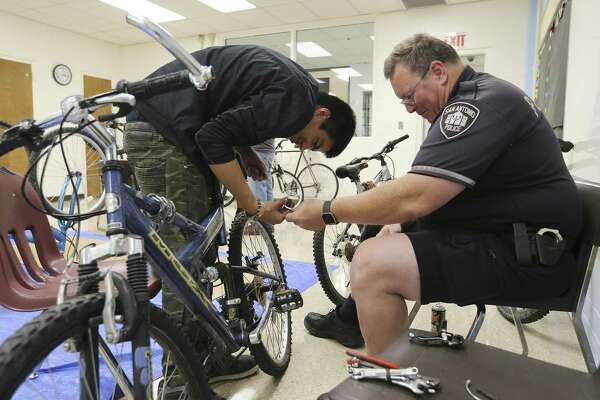 Sapd Bike Officers Teach Mechanics To Special Needs Students