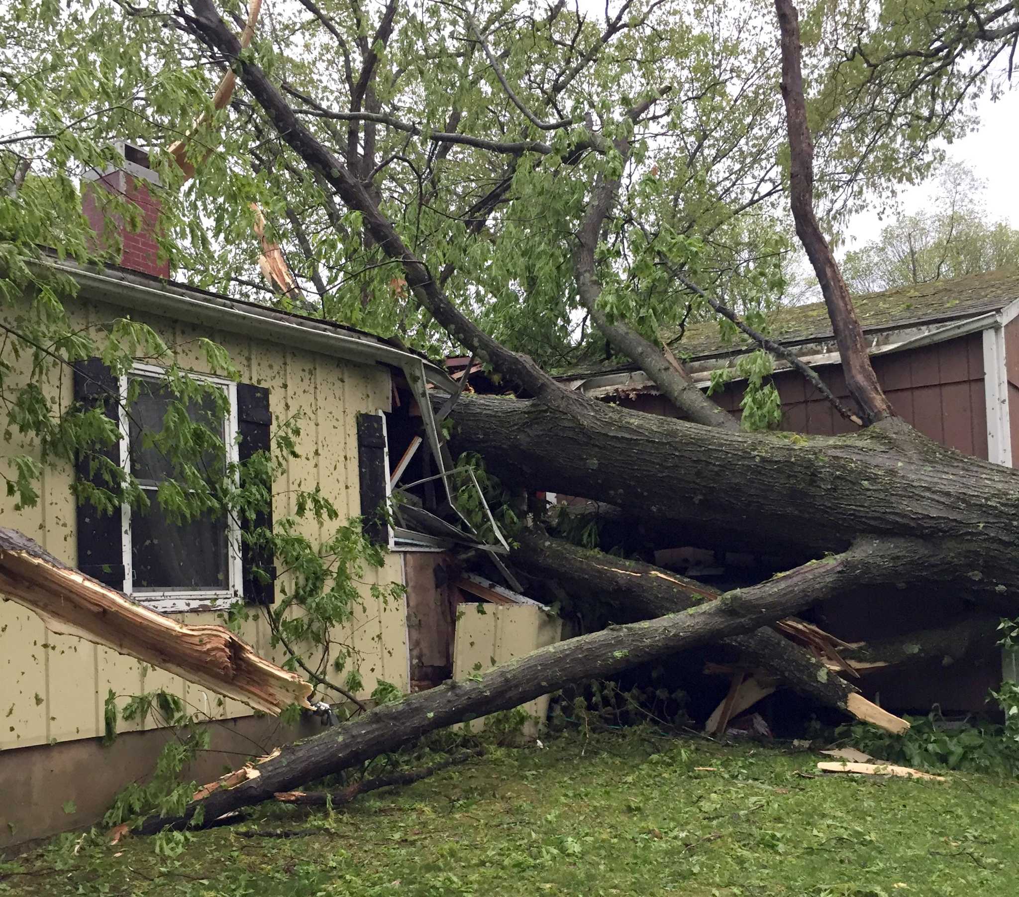 2 fatalities reported, thousands still without power after storm ...