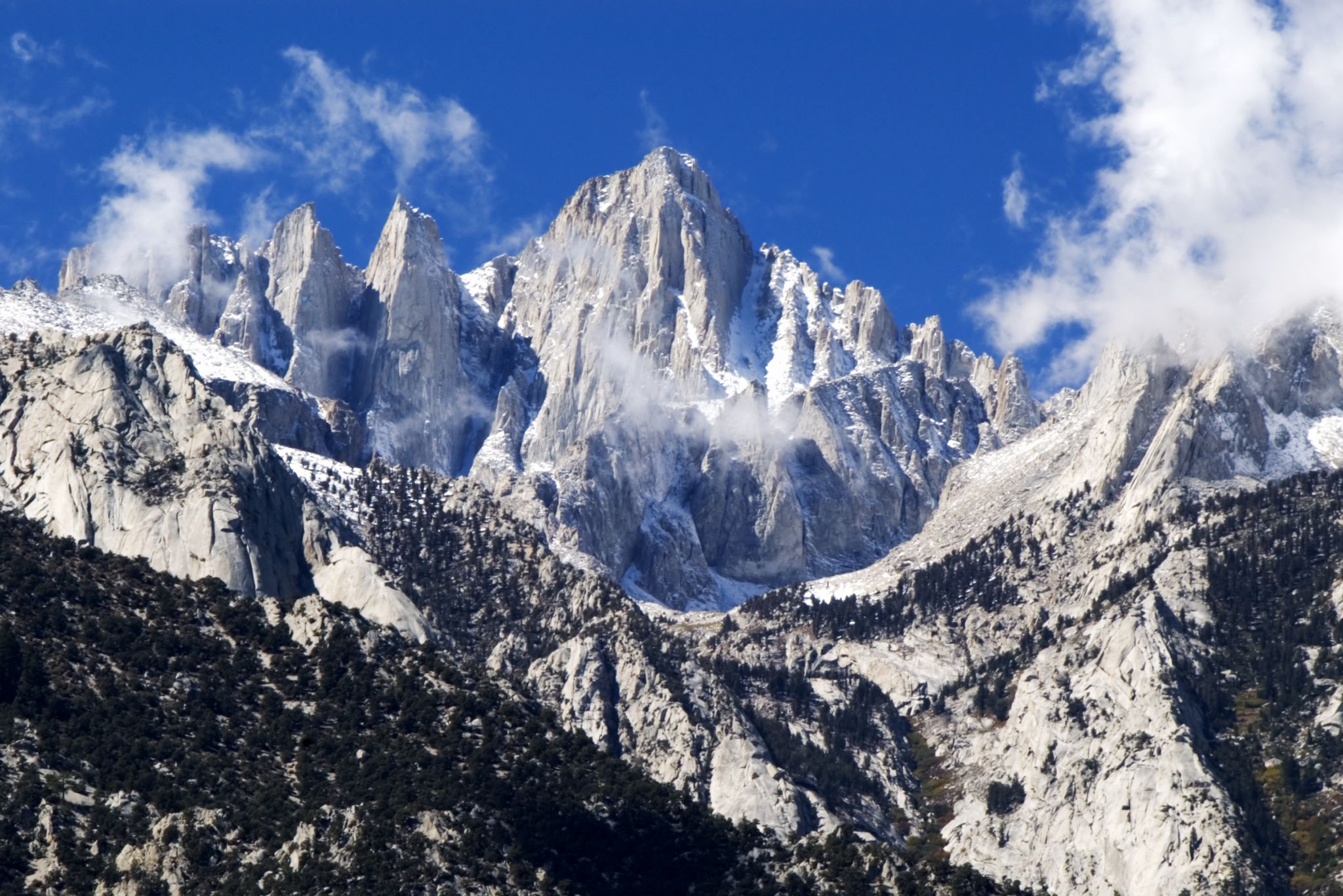 Climber dies in solo ascent of California's Mount Whitney