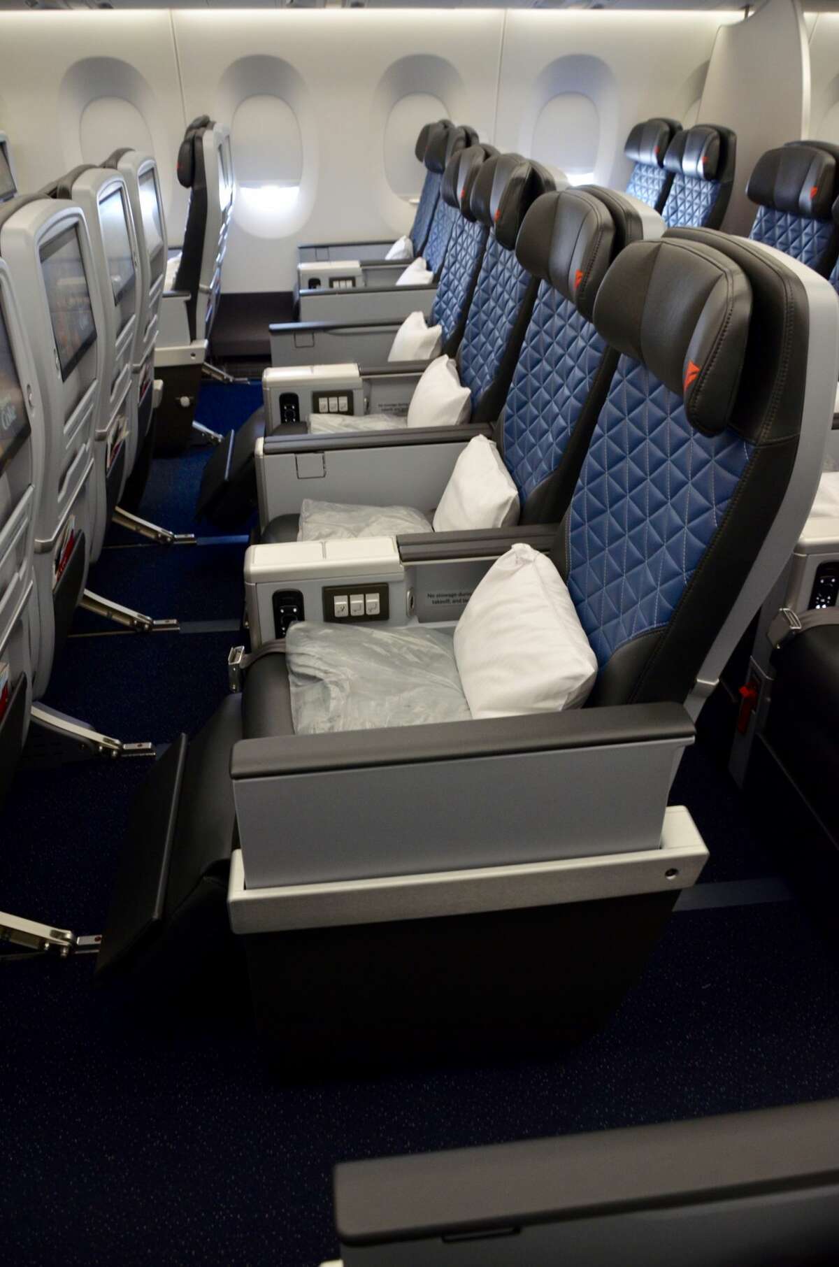 What’s going on with Delta’s Comfort Plus?