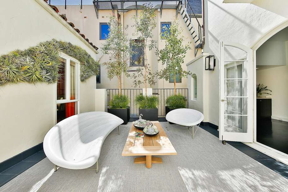 1 million price cut Why isn't this styledout San Francisco home selling? SFGate