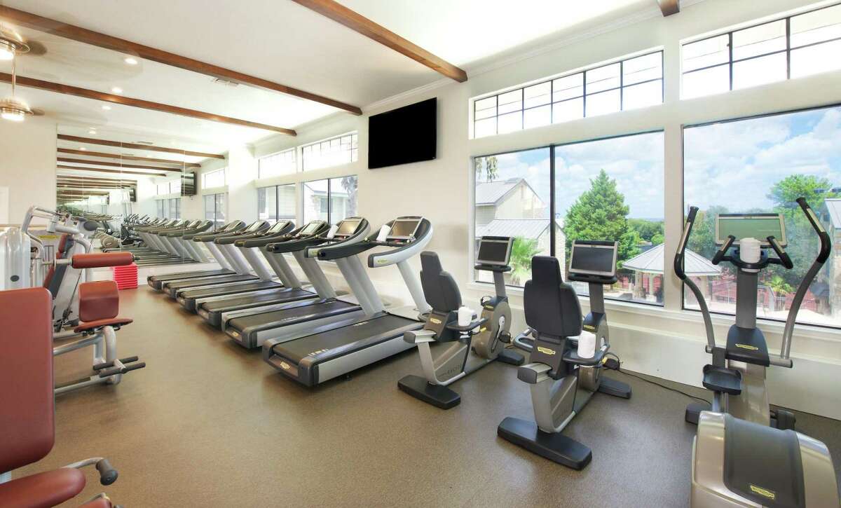 A weekend escape to Horseshoe Bay with girlfriends