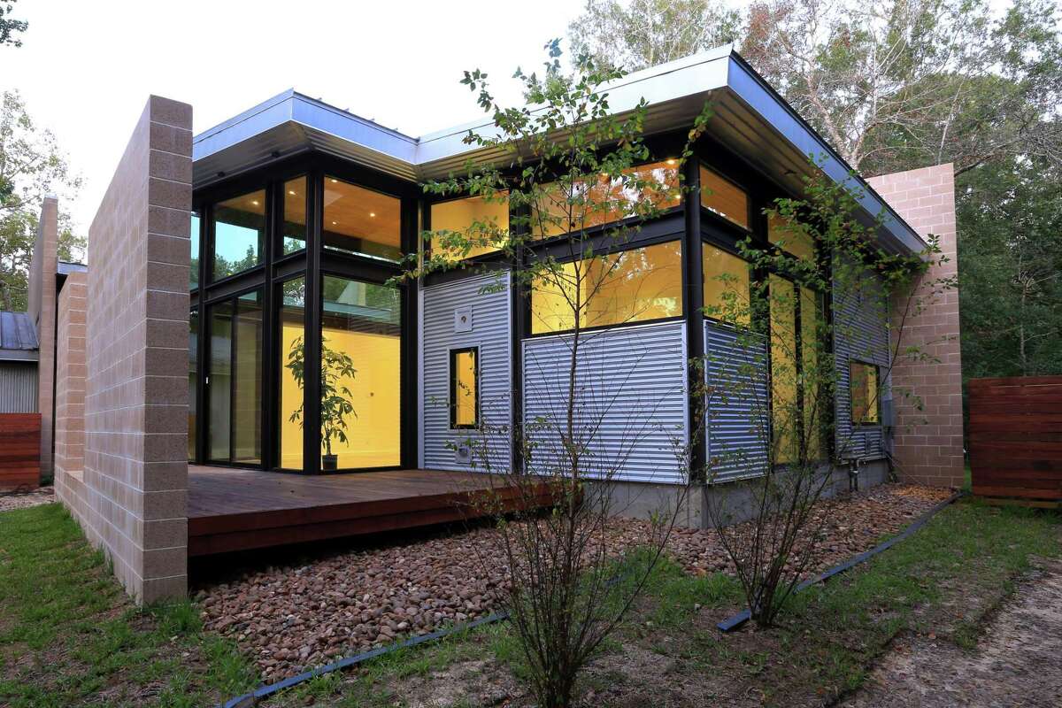 Modern Dickinson home gets a new family, new space and a whole new