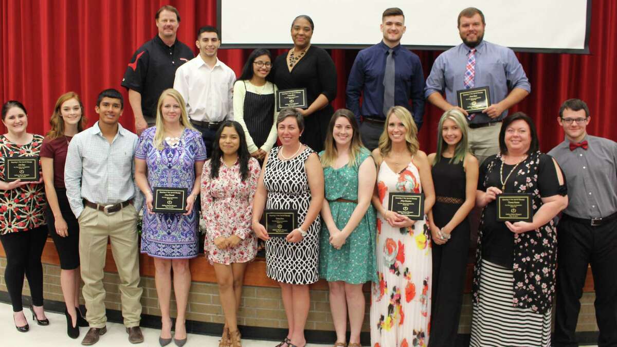 The top 10 graduating seniors at Cleveland High School recognized teachers who have made a difference in their lives at the Indian Honors Banquet on May 16. Pictured are (back row, left to right) Christian Randell, Coach Keith Hendrix, Jaretzy Flores, teacher Cherie Watts, Cordell Anderson and teacher Sean Bates; (front row) Kyra Lewis, teacher Andi Pope, Jesus Garcia, teacher Kristi Dietrich, Karla O?’Campo, Brooke Enloe, teacher Kristy Jones, Jordan Cox, teacher Skye Hamilton, Michael Yates and teacher Tammy Squires. Not pictured is teacher Melissa Croft.