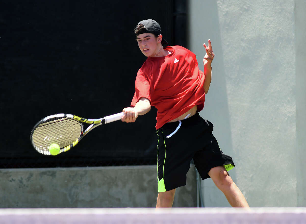 Memorial's Andrew Esses named AllGreater Houston boys tennis player of year