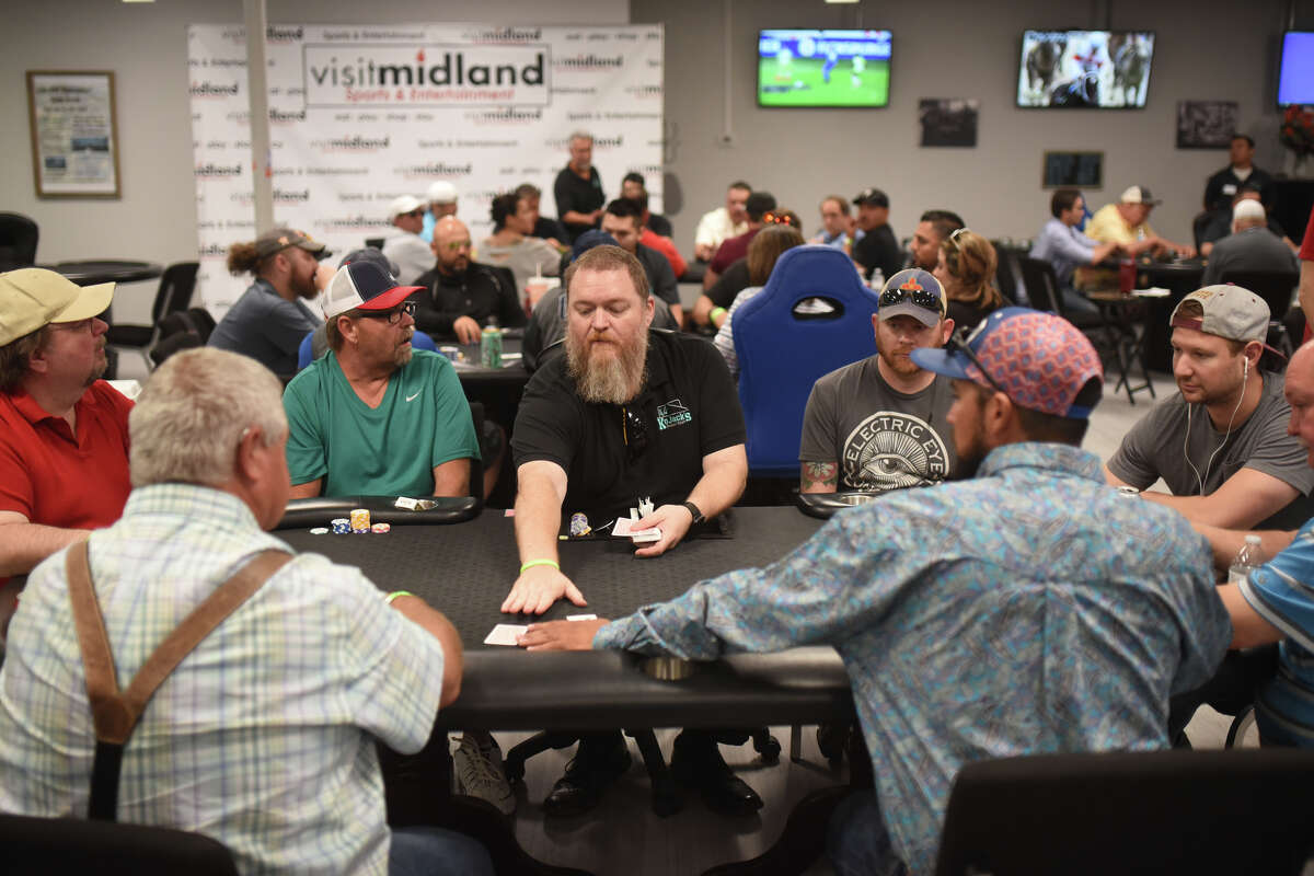 PHOTOS: Main Event poker tournament