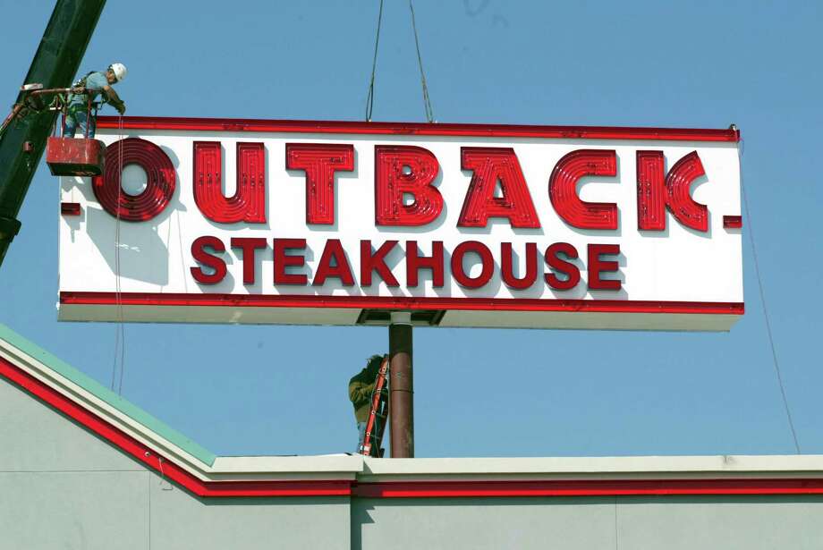 Outback Steakhouse fight leads to arrests in Orange - Connecticut Post