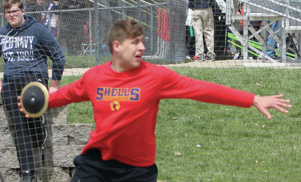 Roxana senior Jordan Hawkins warms up before getting off the winning throw in the discus at the Winston Brown Invite earlier this season at Edwardsville. Hawkins, who won the meet with a throw of 184-5 and owns a season-best toss of 194-5, went 181-10 on Friday to win the Lincoln Class 2A Sectional. Hawkins in the No. 1 seed at next week’s Class 2A state meet in Charleston.