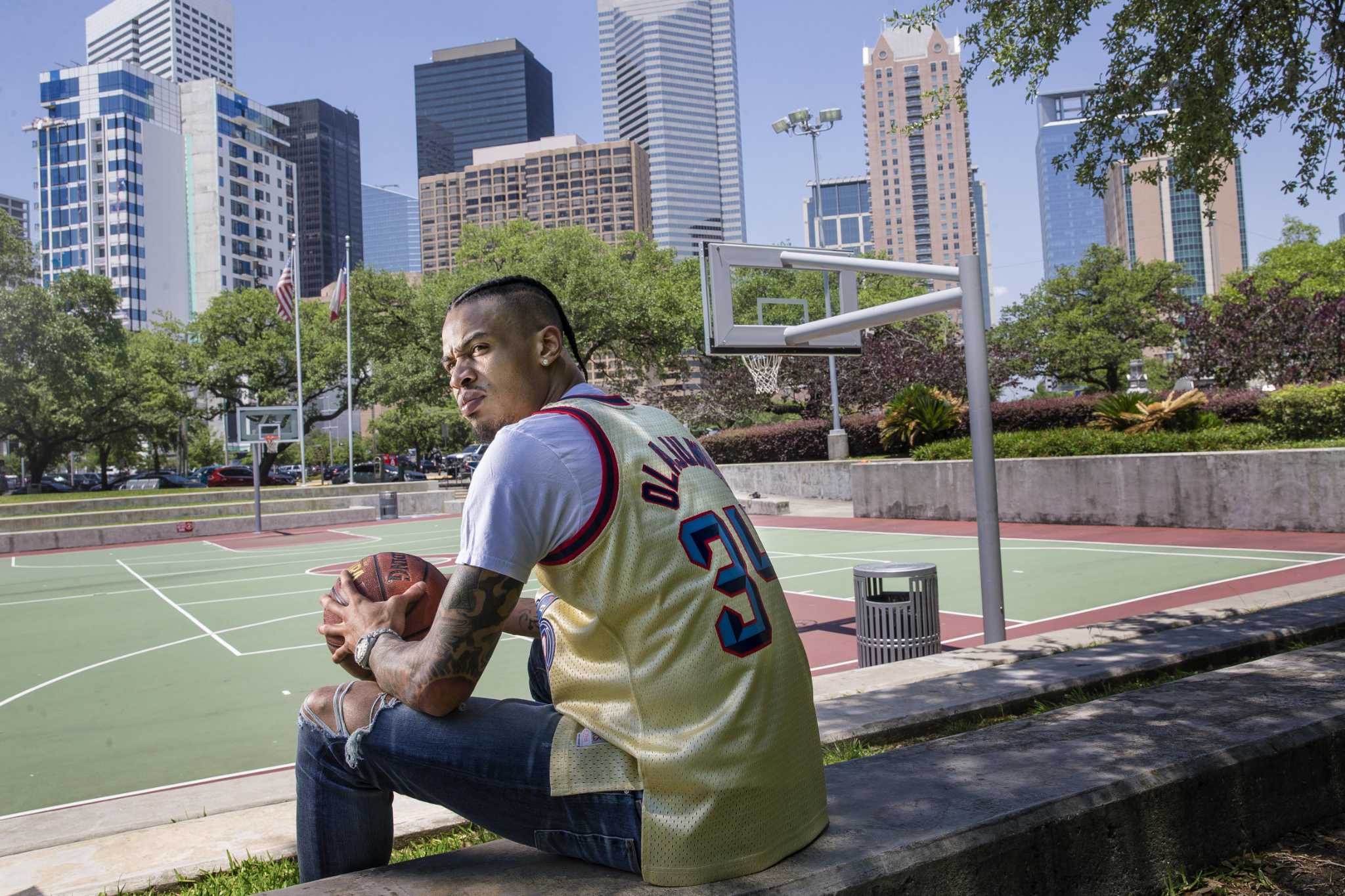 Rockets fan favorite Gerald Green reps Astros with sweet throwback jersey