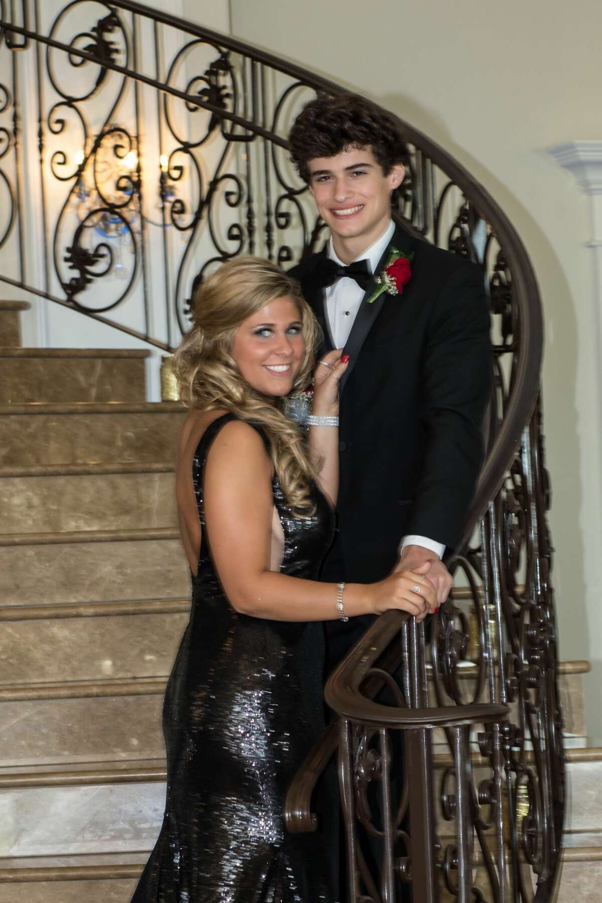 SEEN New Fairfield senior prom 2018