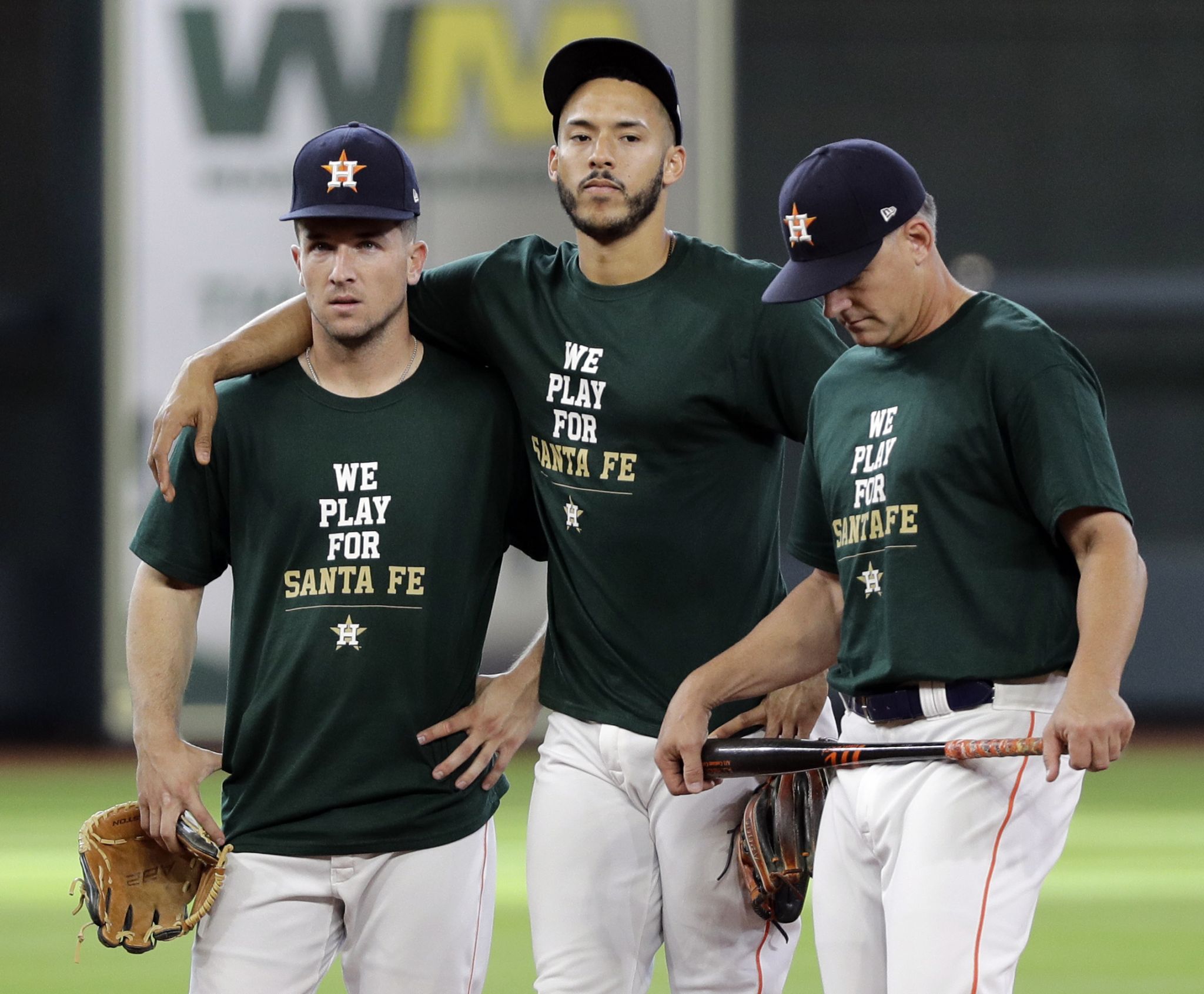 Houston Astros Honor Santa Fe Shooting Victims During Batting