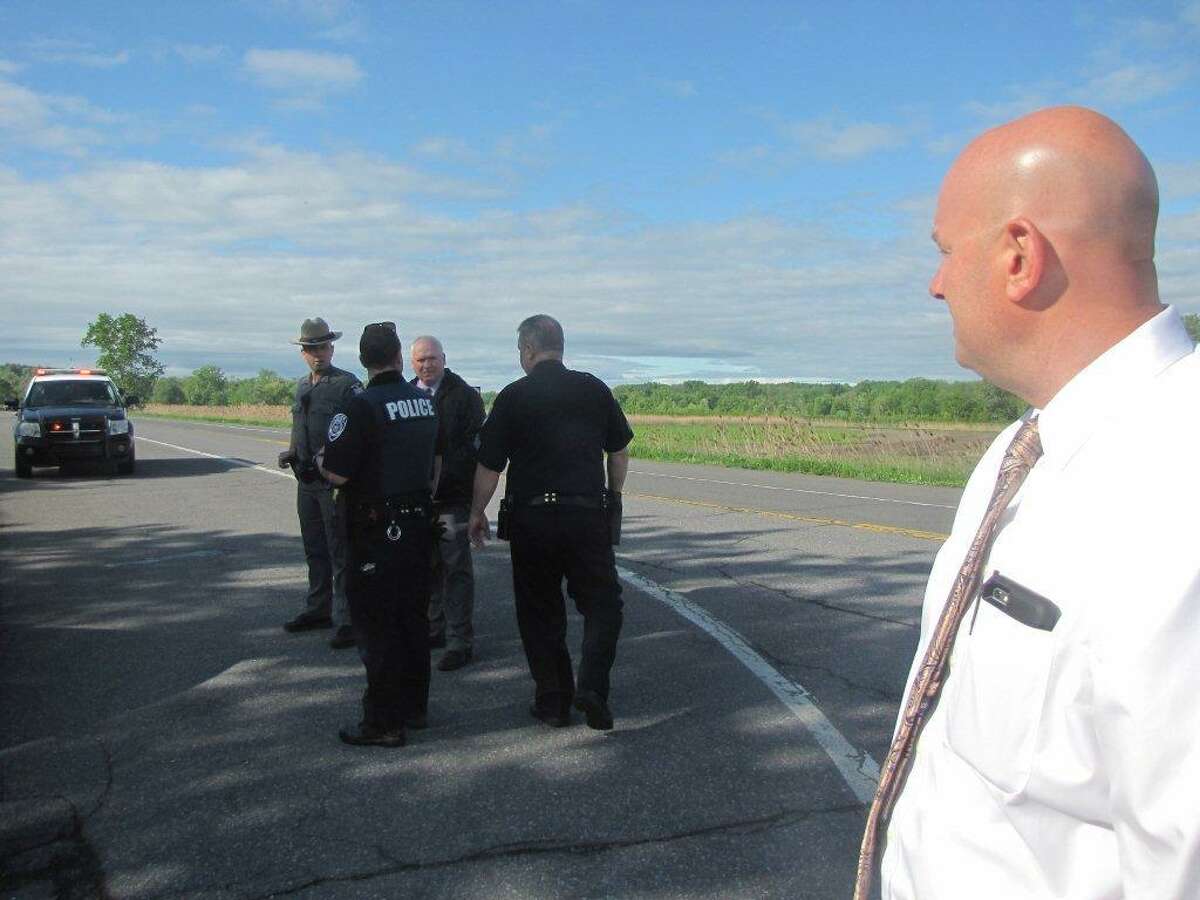 Cohoes man arrested in East Greenbush chase, crash