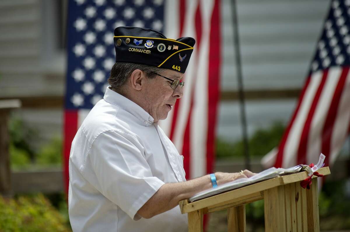 Sanford sets Memorial Day parade