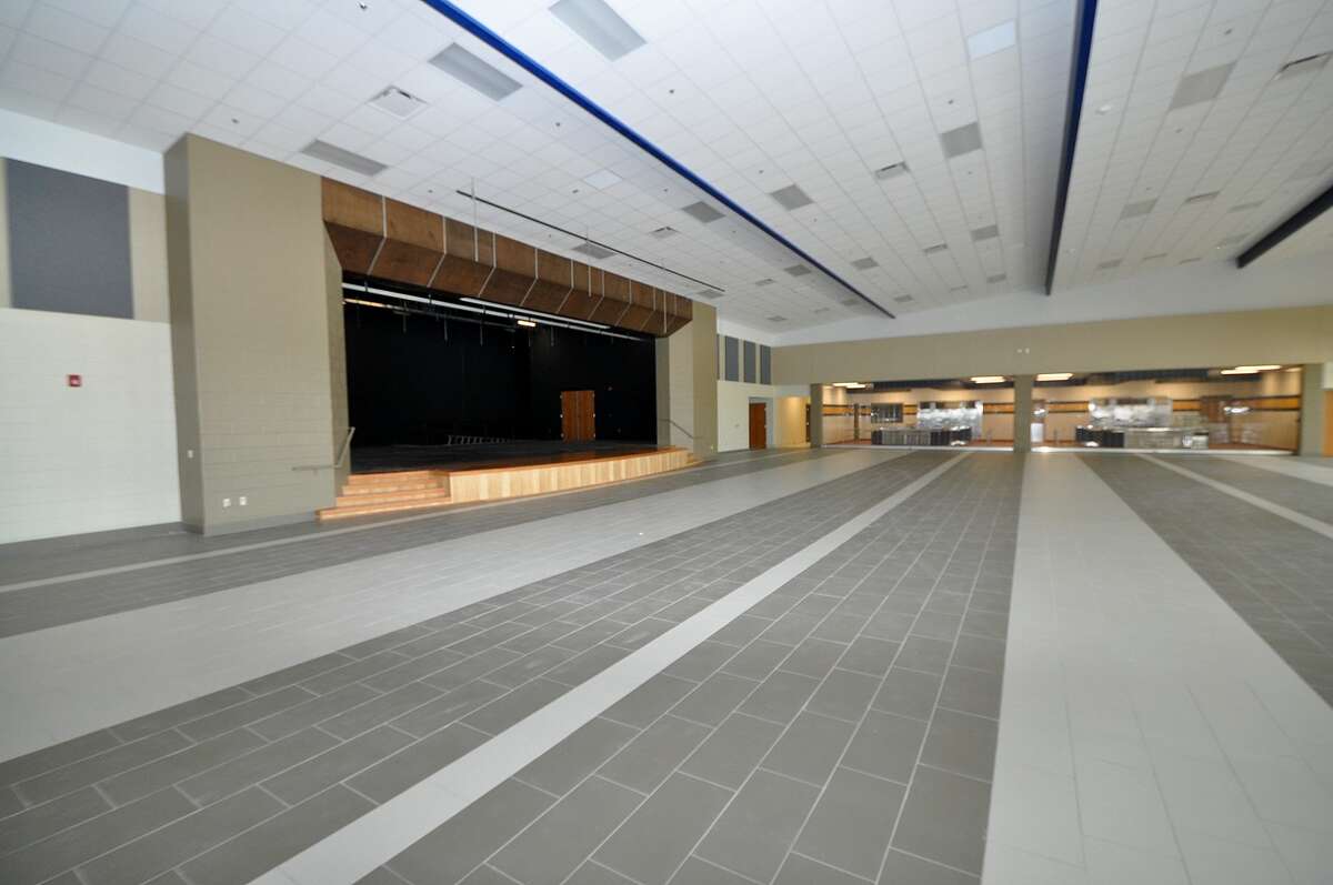 Peek inside Alexander High School's brand new 9th Grade campus