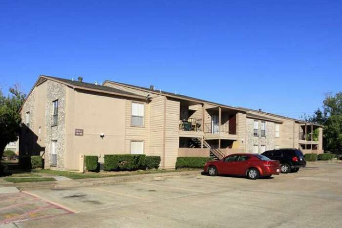 westwood park apartments alvin tx