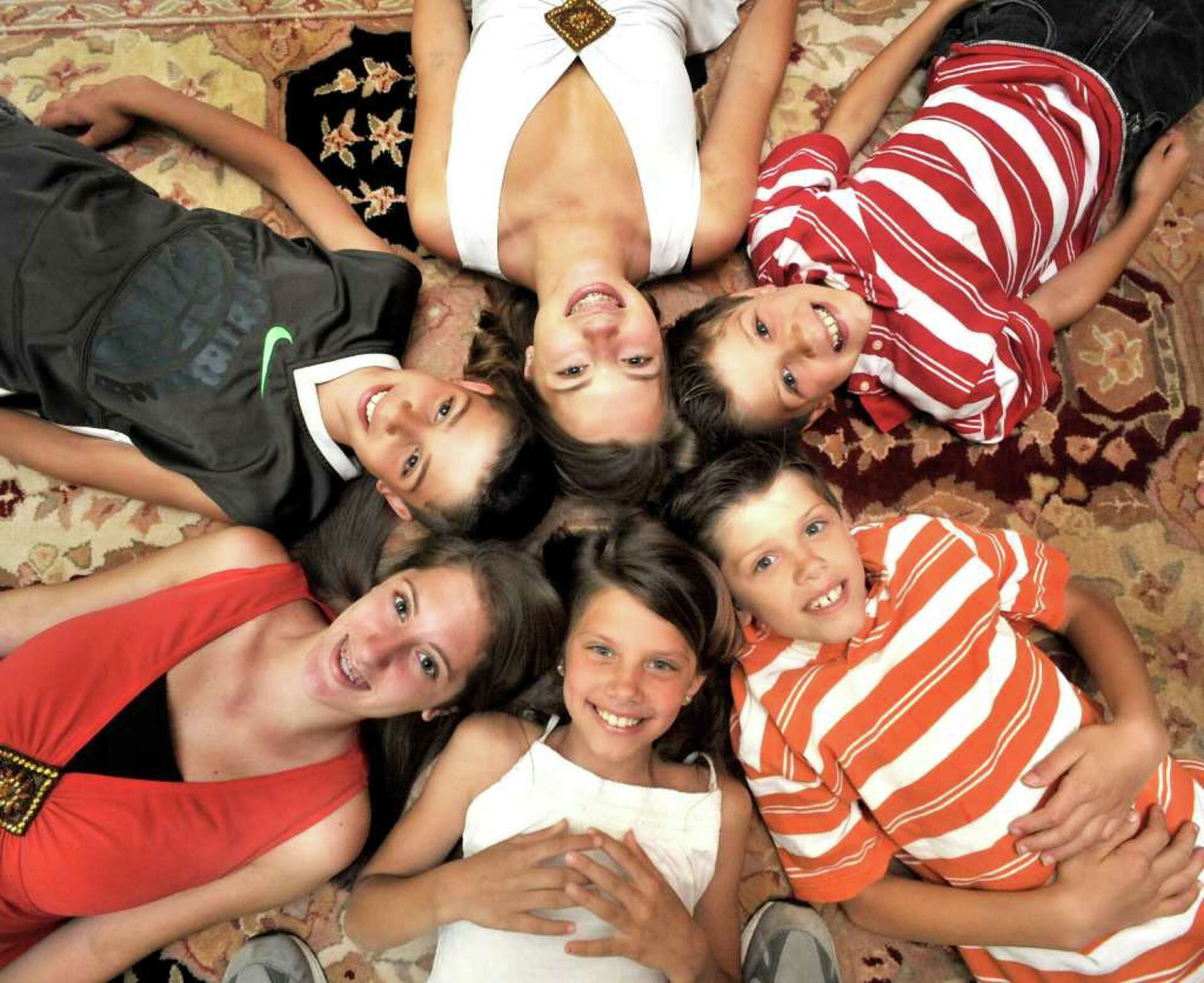 Deborah Finck, Brookfield mother to three sets of twins, dies