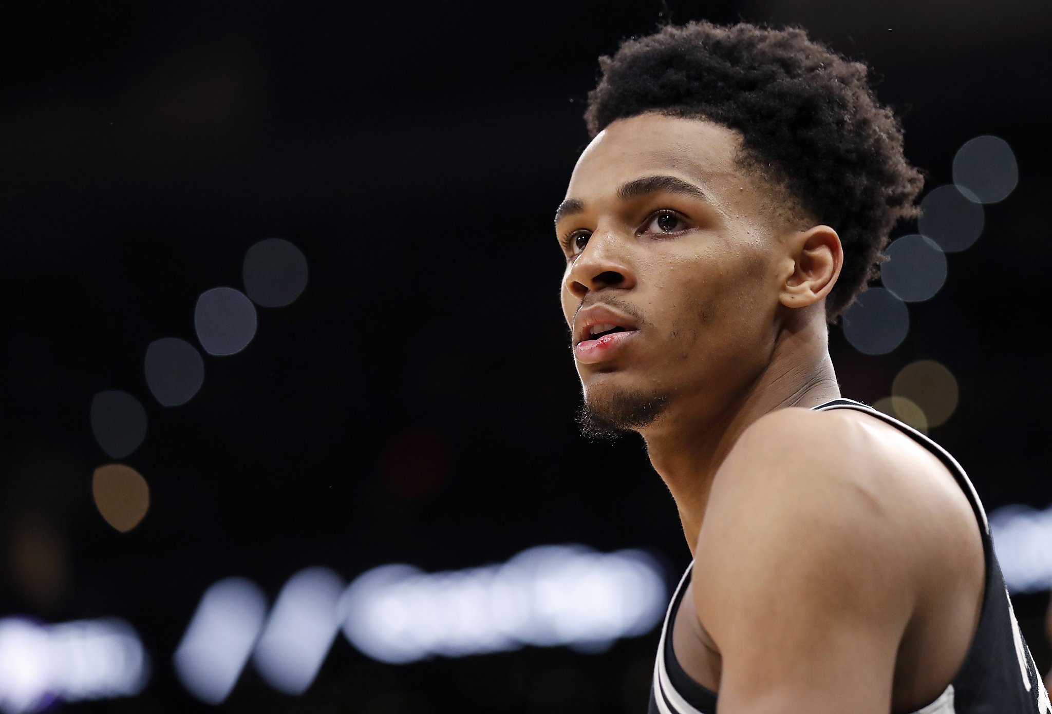 Dejounte Murray 'excited' to be back in San Antonio