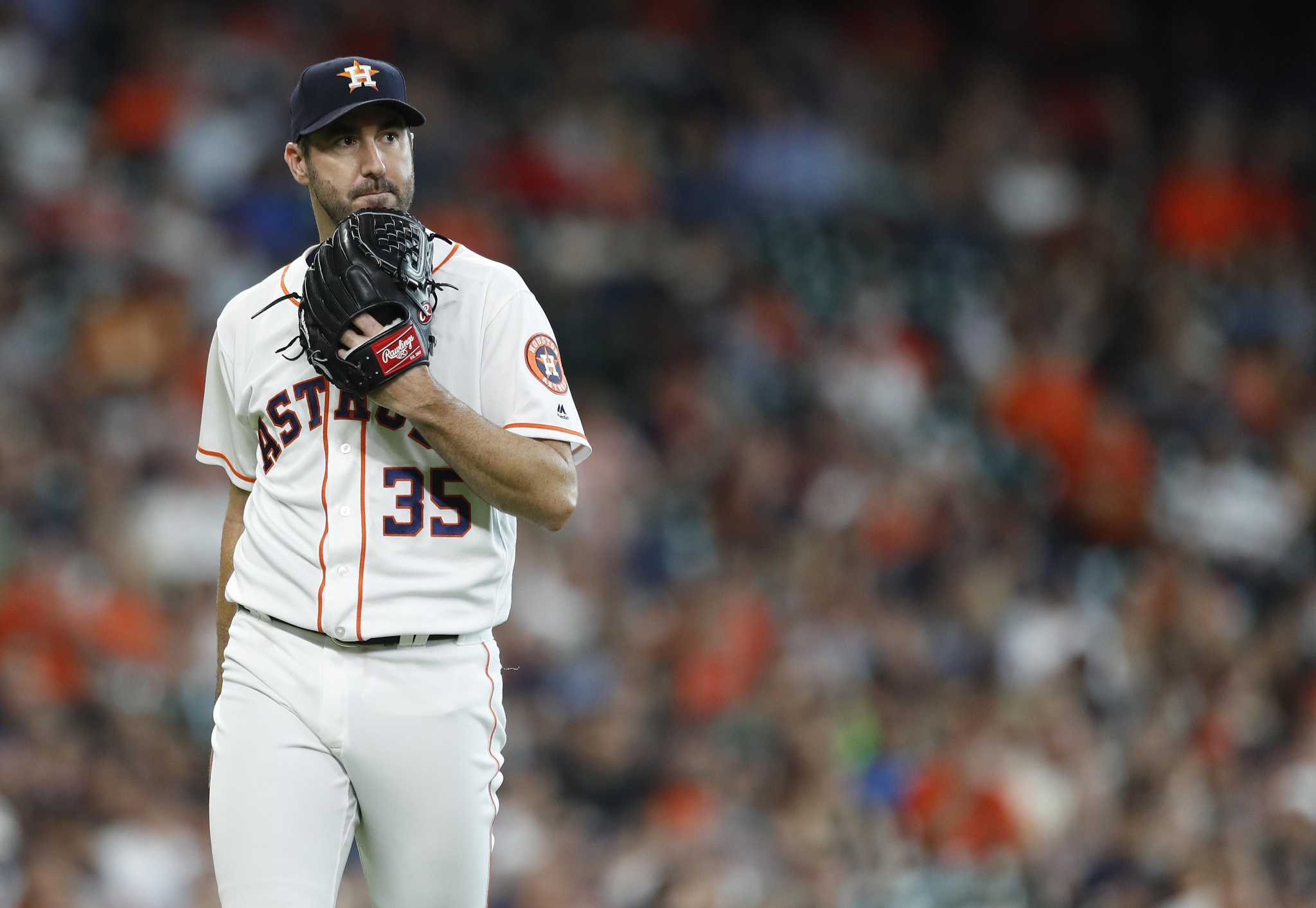 Justin Verlander punctuates Cy Young campaign with 5 no-hit innings in his  season finale