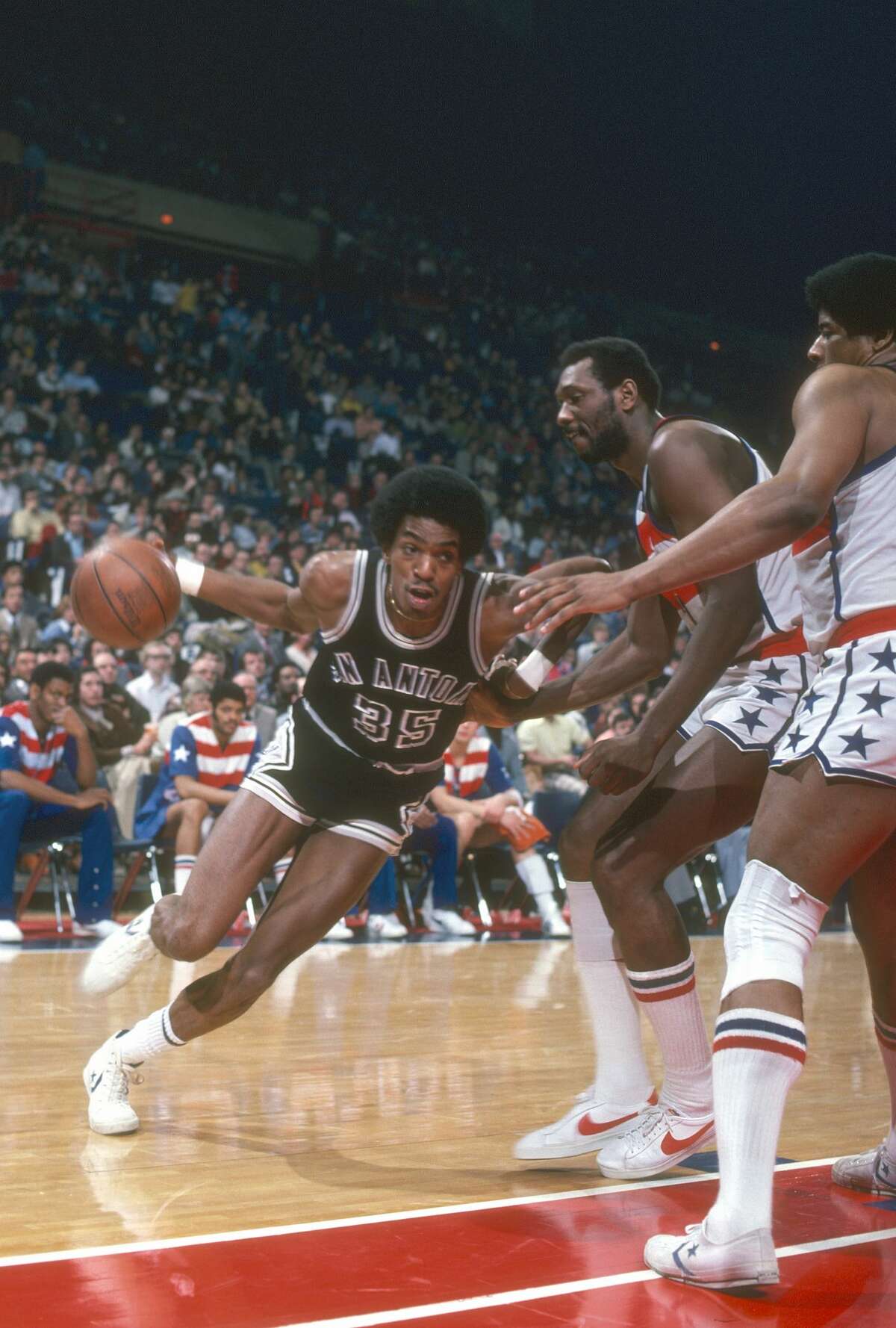Date: June 3, 1975 Deal: Spurs trade Swen Nater to the New York Nets for Larry Kenon.