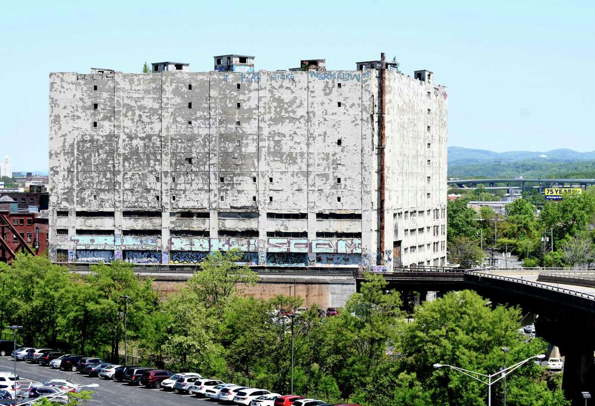 Central Warehouse In Downtown Albany Being Auctioned