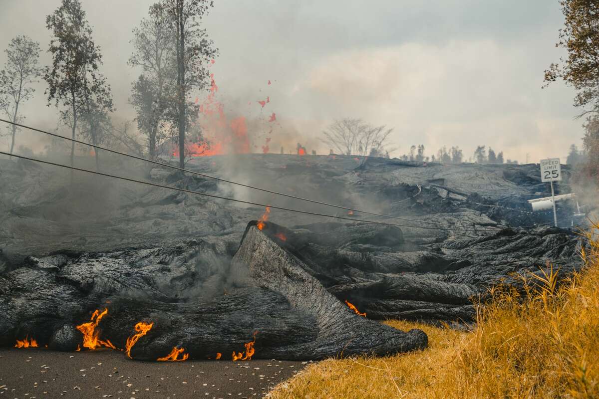 The 20 Most Stunning Photos Of Lava Flow From Kilauea In Hawaii