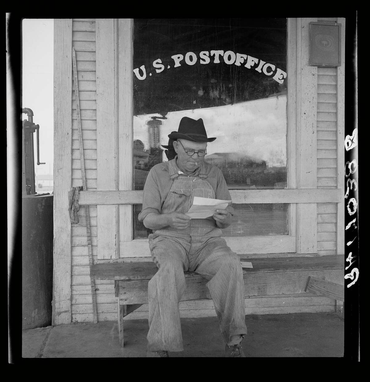 Iconic photographer Dorothea Lange's summers in the Texas Dust bowl