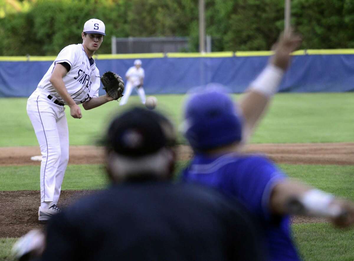 Baseball Darien Wins Fciac Championship In Eight Innings